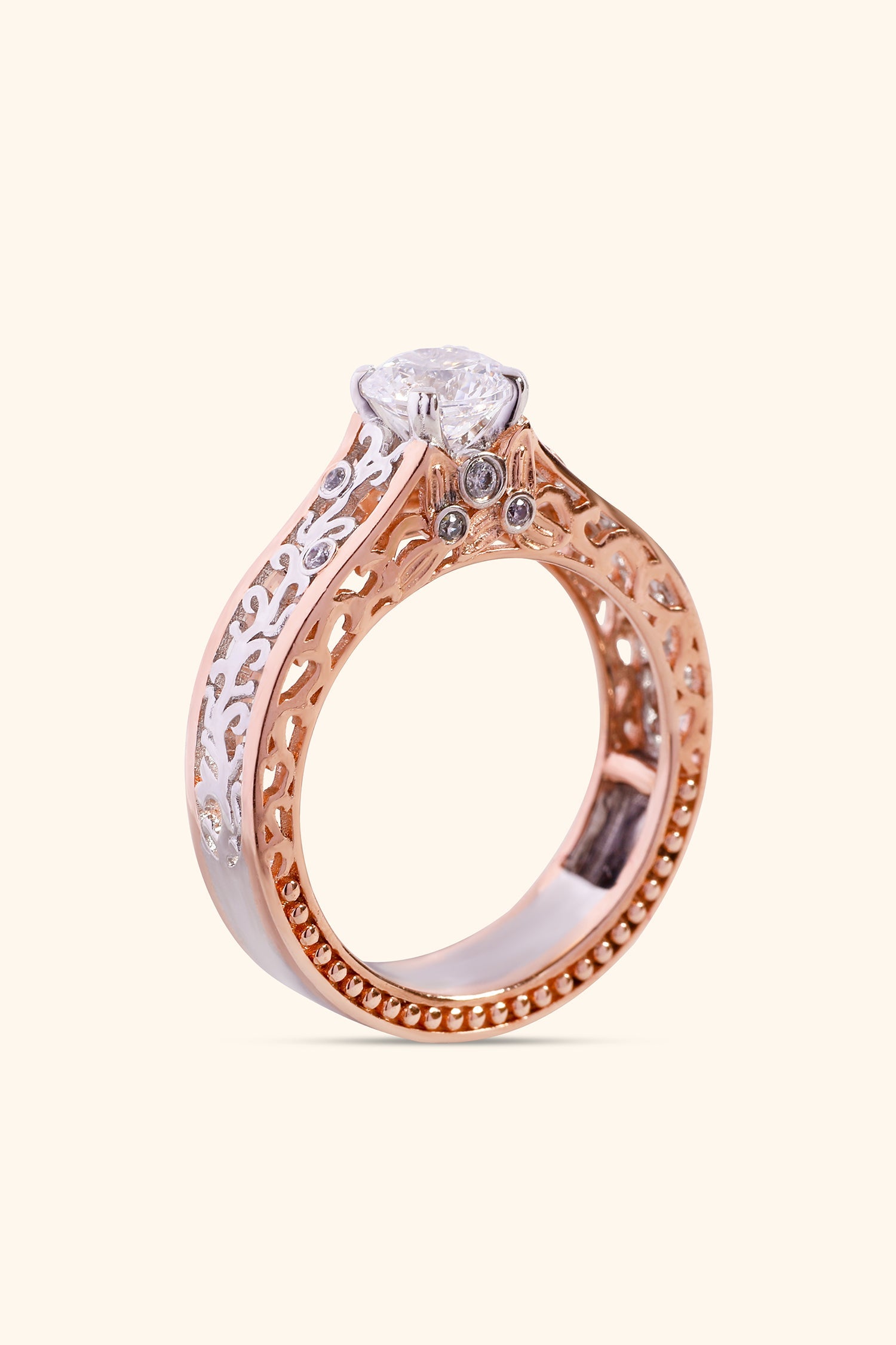 Isabella Vintage Ring with a Round Solitaire