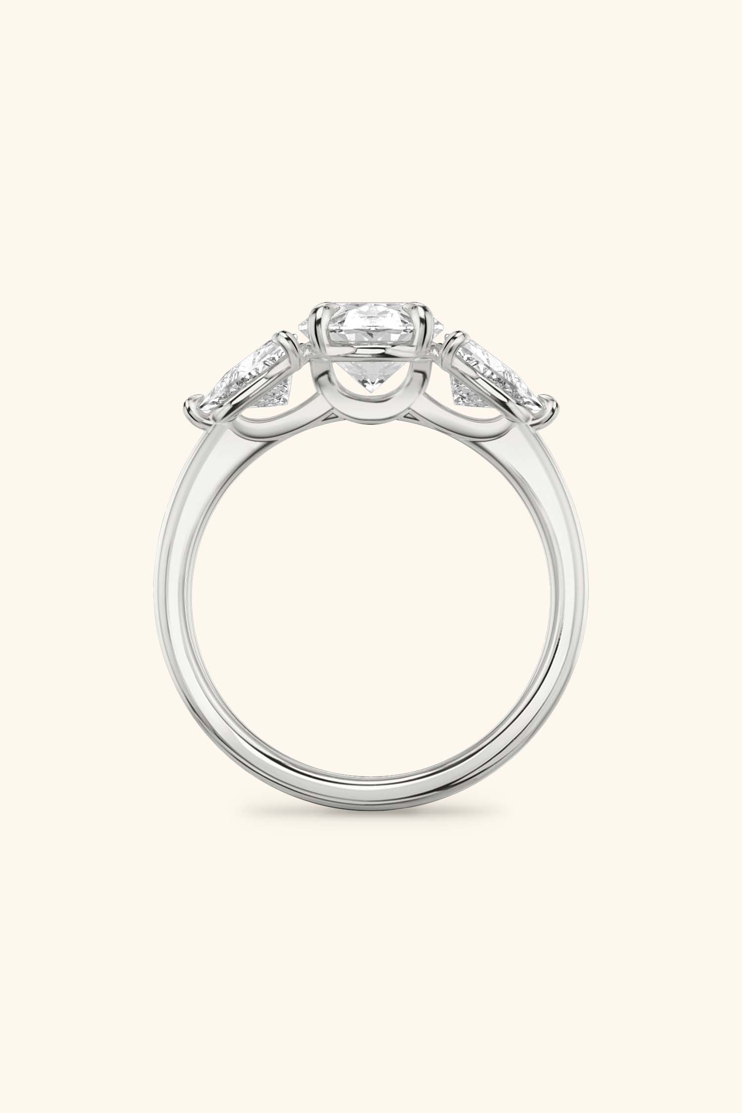 Trilogy Grace Oval