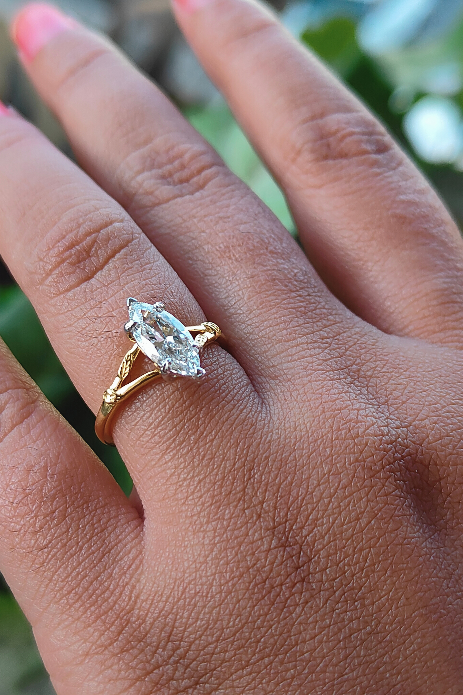 Marquise Leaf Engraved Engagement Ring