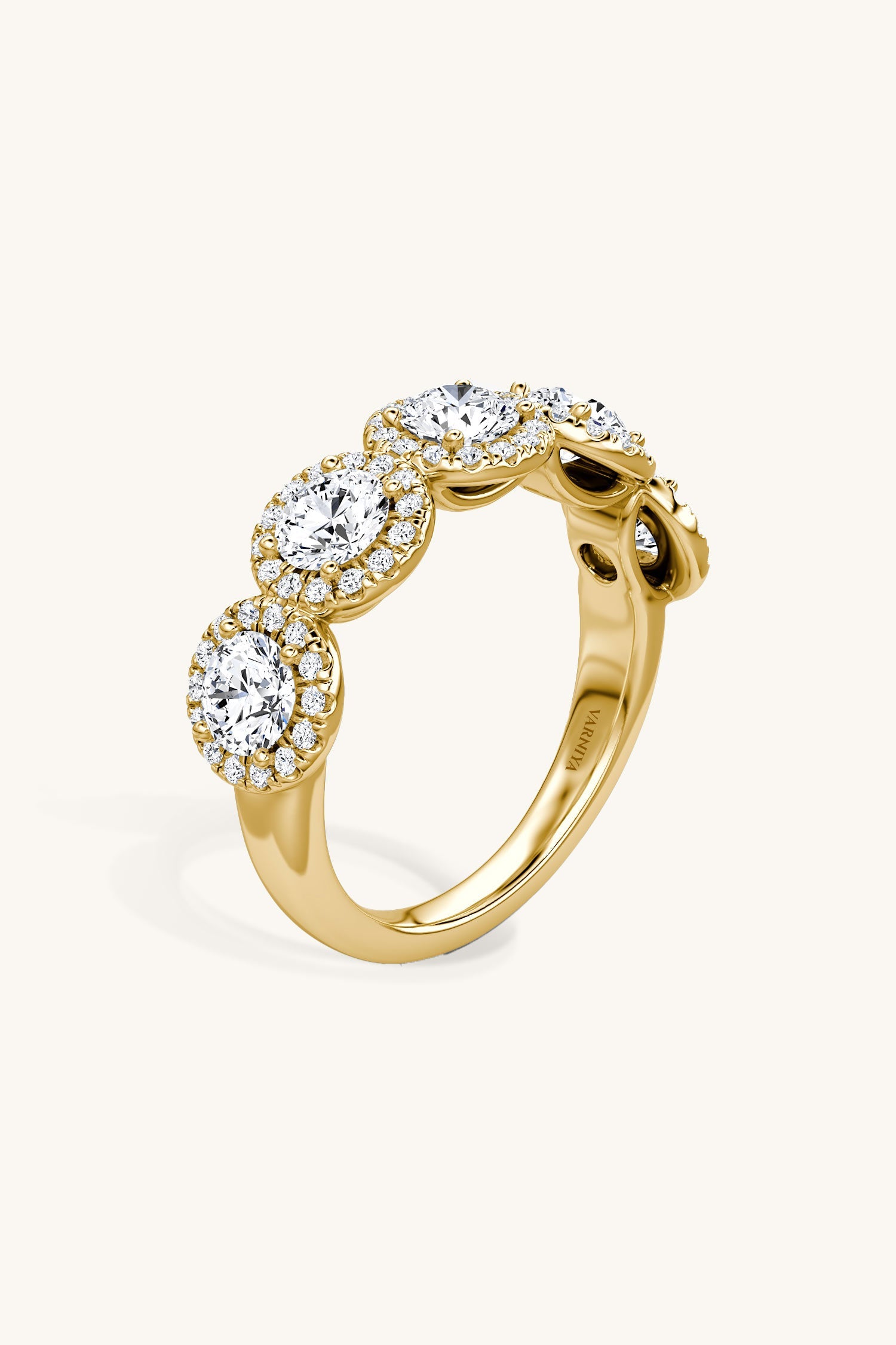 Beatriz Halo Round Brilliant Pave Band
