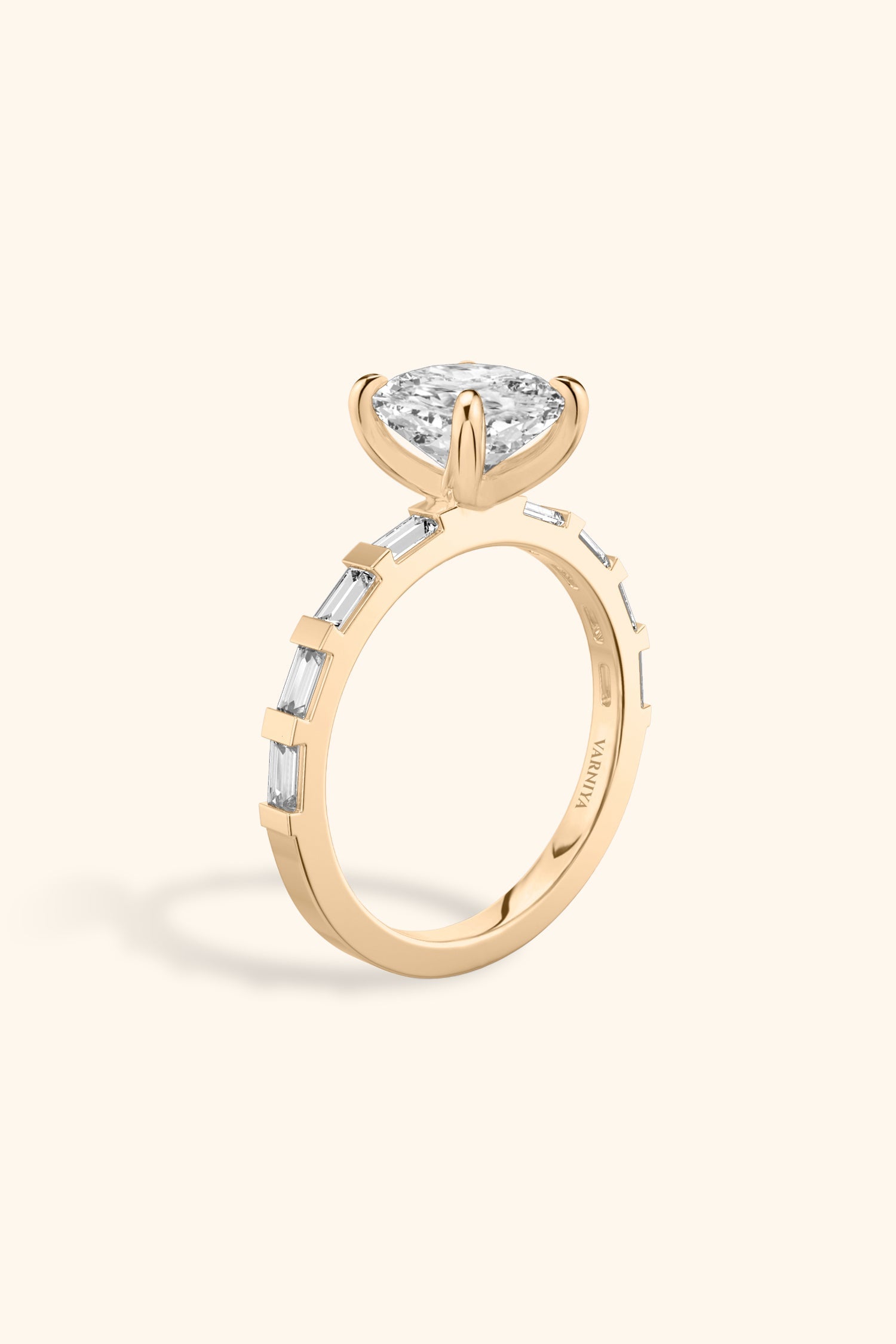 French Bar Embellished with a Cushion Solitaire