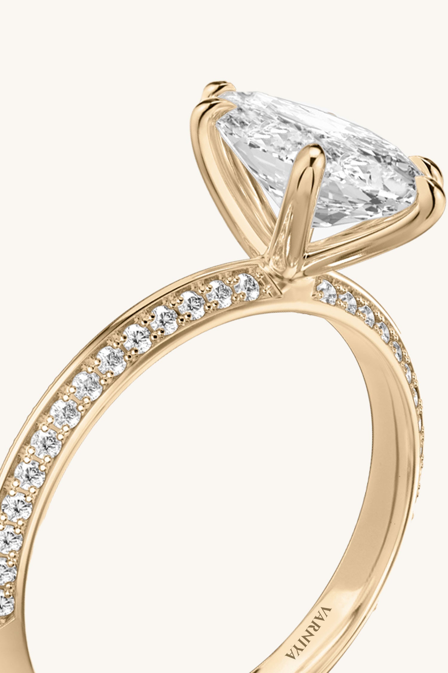 Amália Marquise Solitaire Pavé Ring