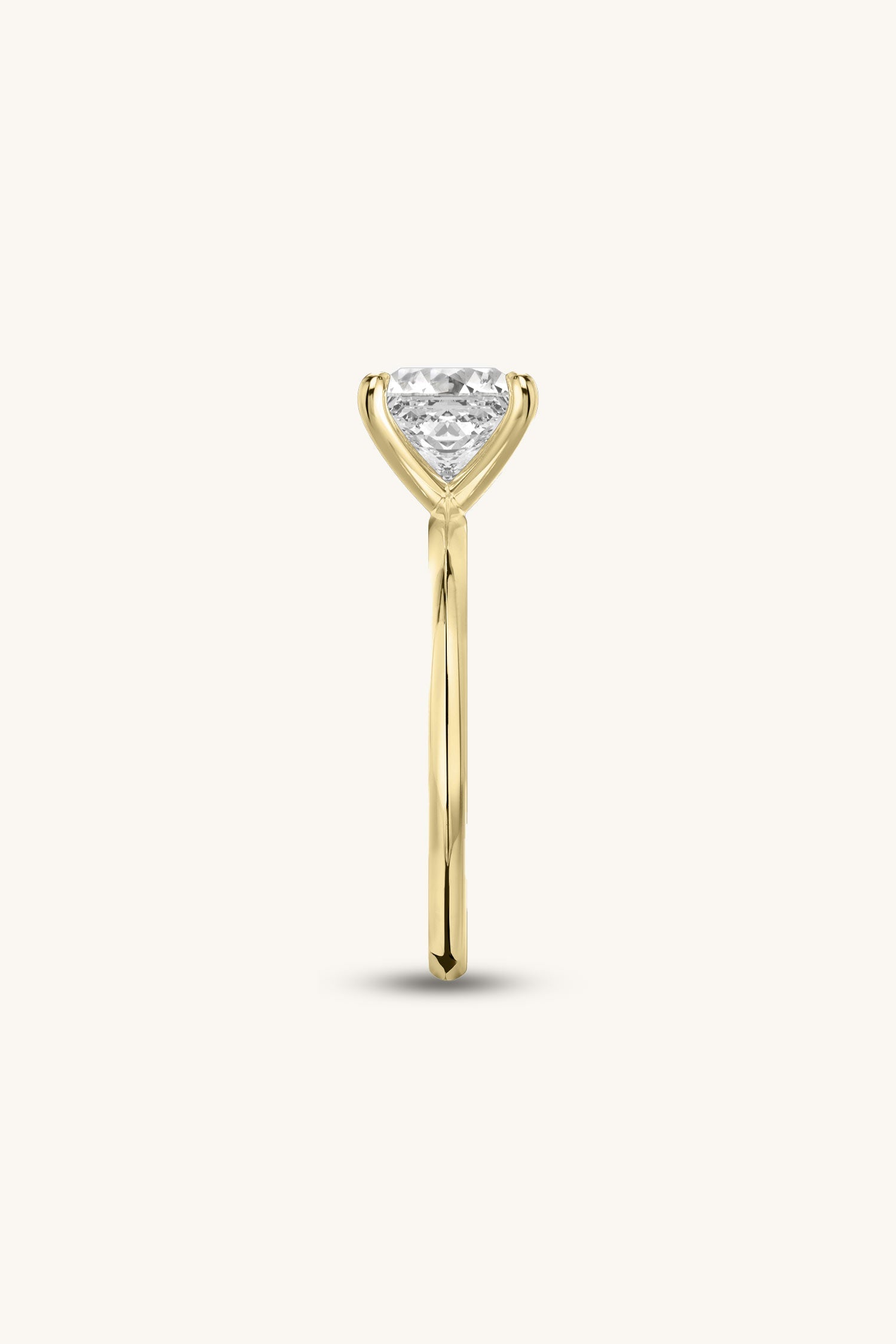 Amália Princess Solitaire Ring