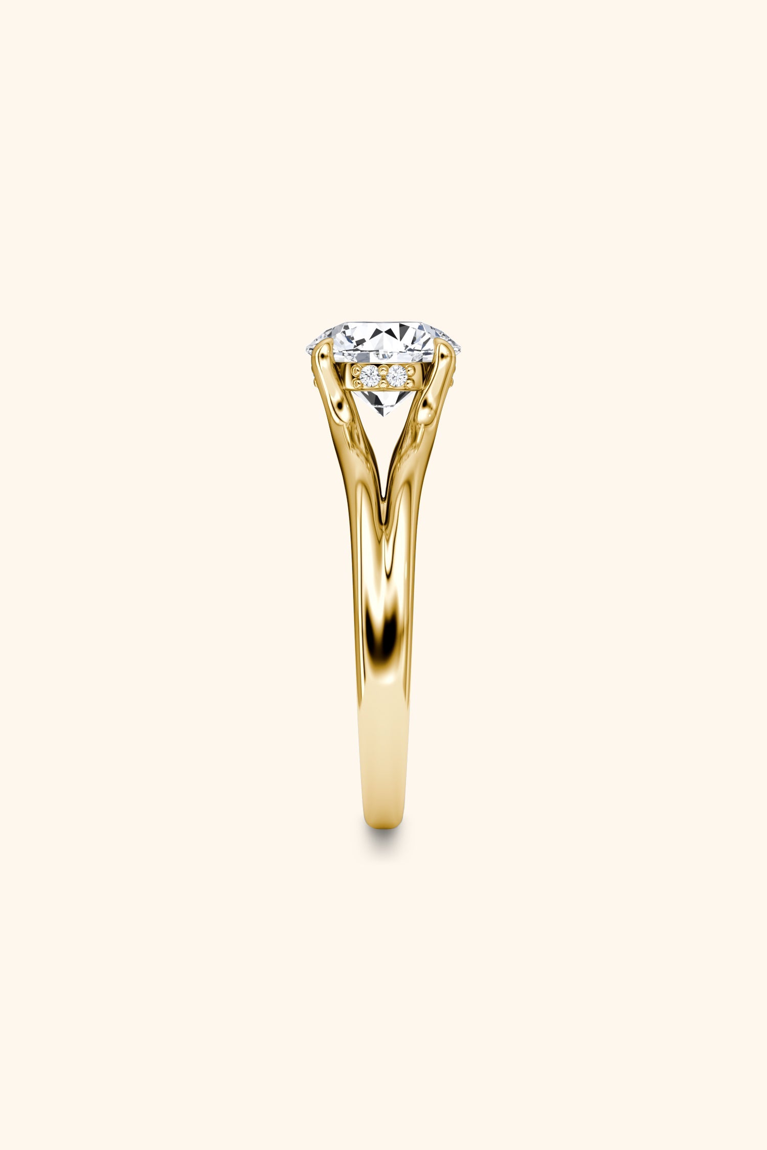 Dulce Halo Round Brilliant Solitaire Ring