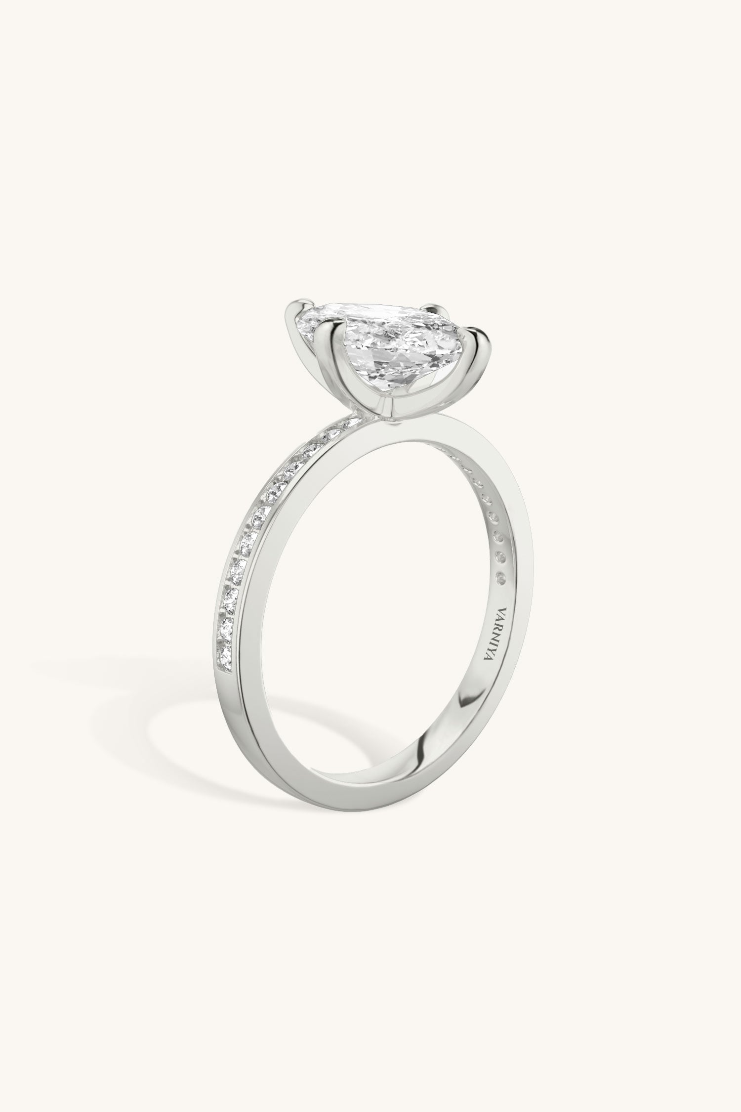 Sequinne Marquise Pavé Band