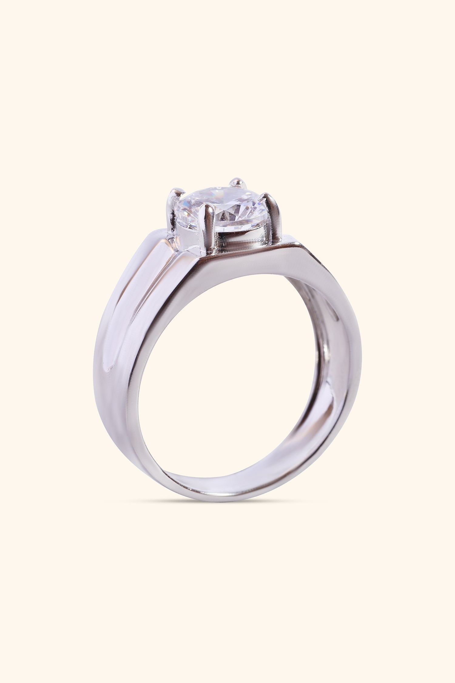 Monarch Band with a Round Solitaire