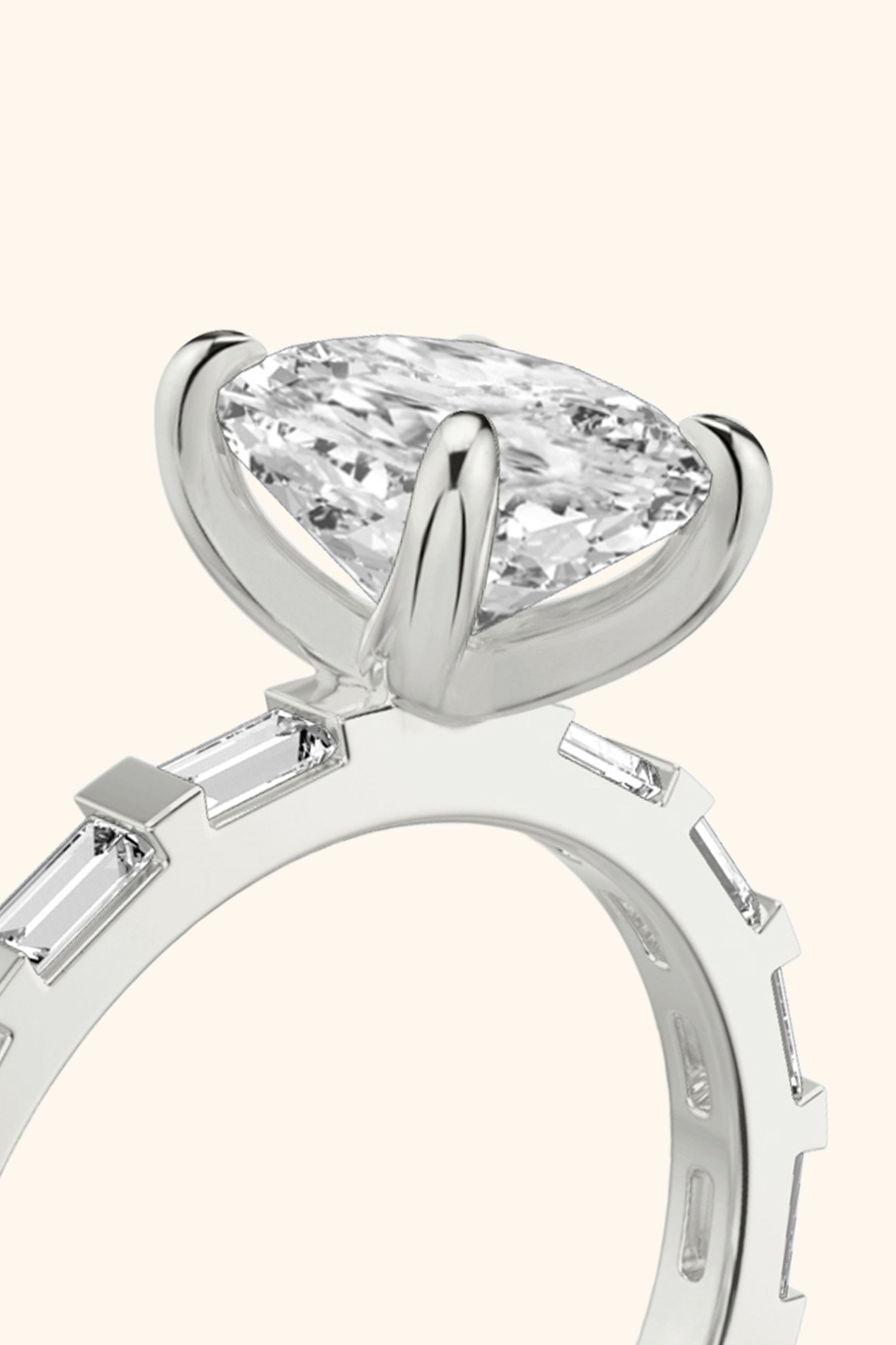French Bar Embellished with a Cushion Solitaire
