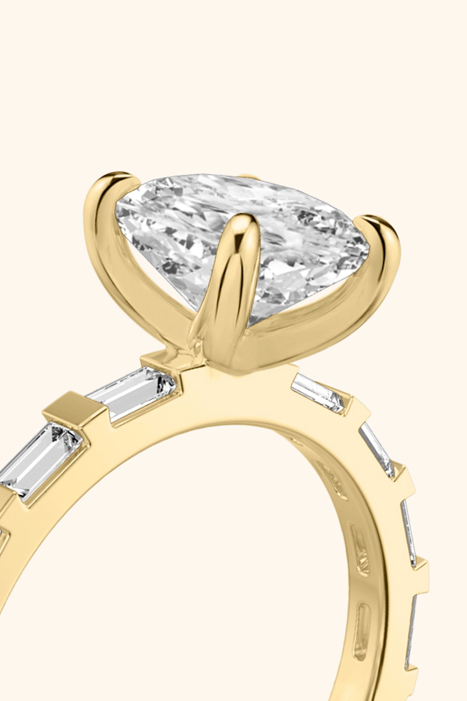 French Bar Embellished with a Cushion Solitaire