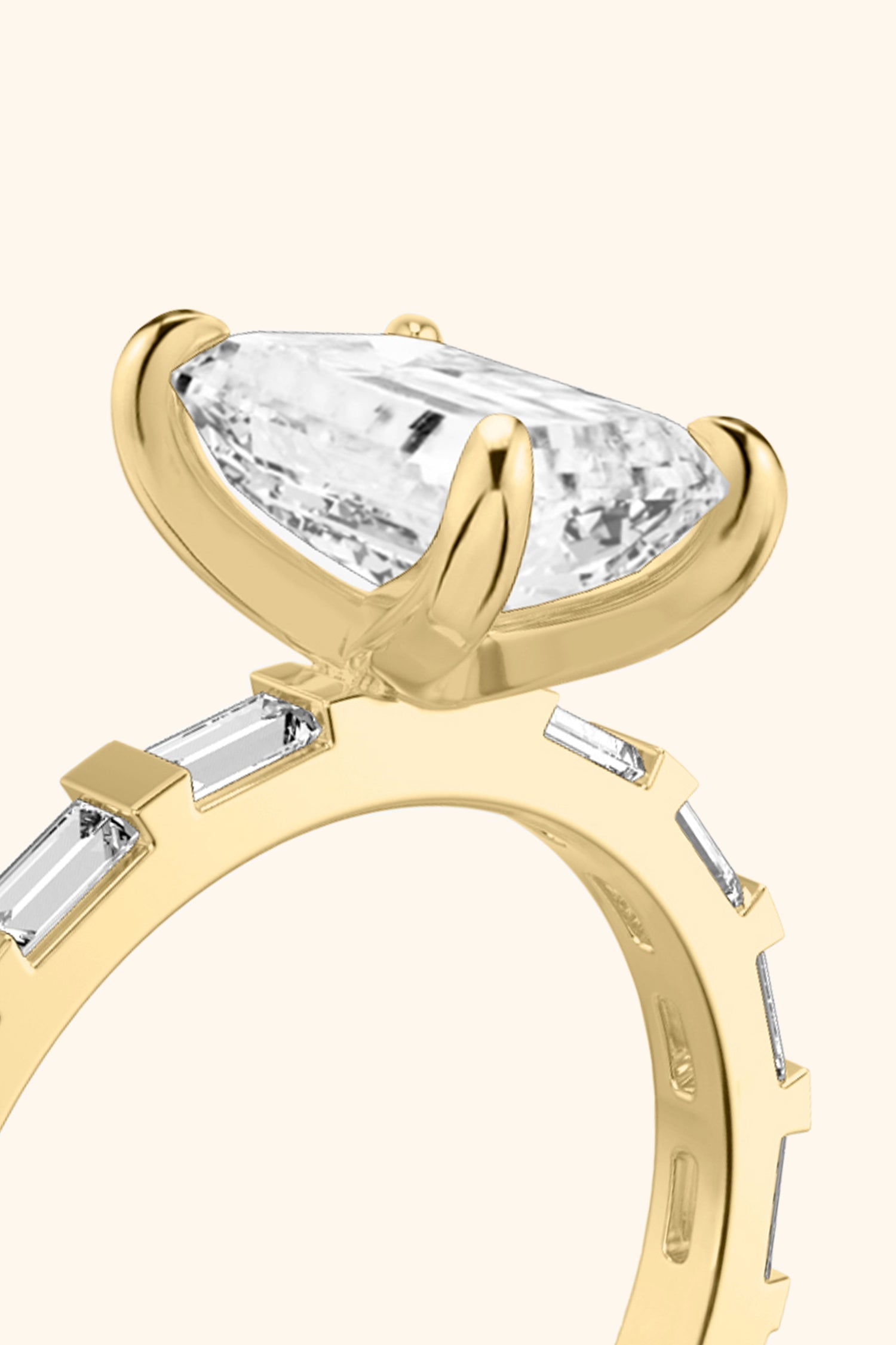 French Bar Embellished with an Emerald Solitaire