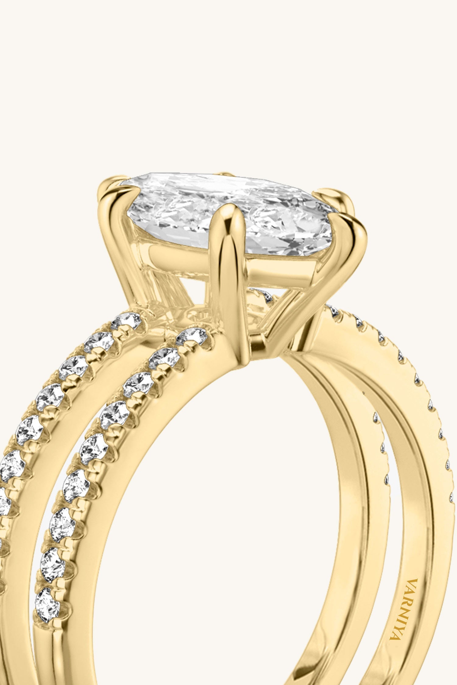 Bicephal Marquise Solitaire Pavé Ring