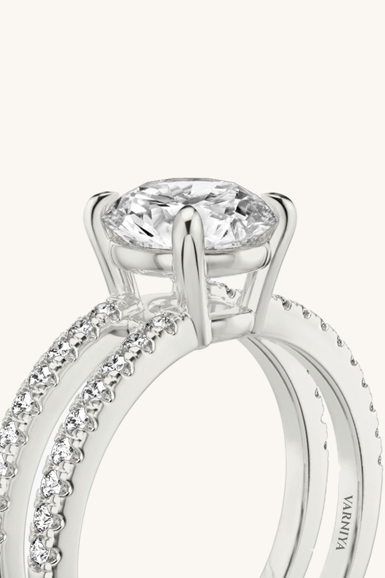 Bicephal Round Solitaire Pavé Ring